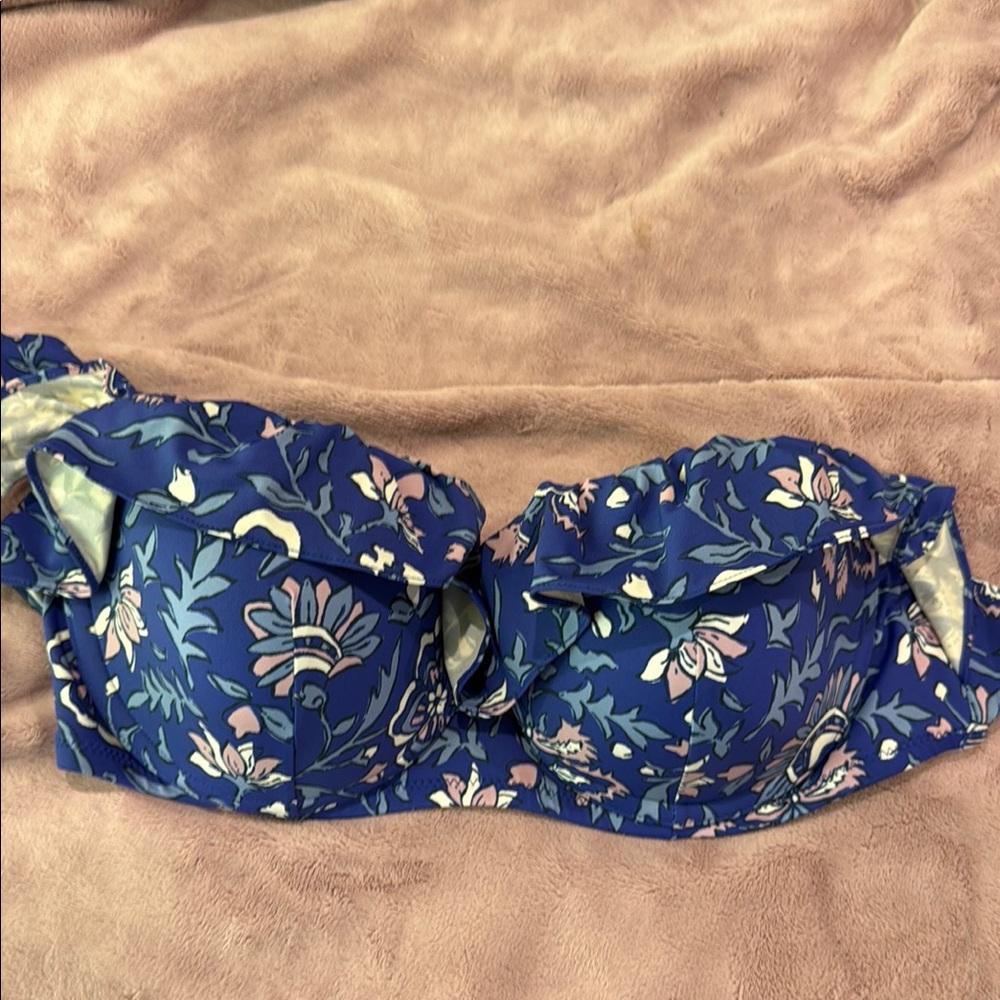 Vineyard Vines Floral Bikini Set - Picture 7 of 8